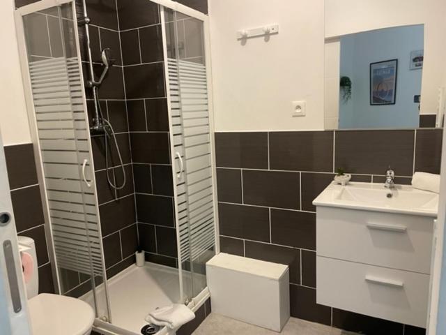 Le Petit Bois Apartment น็องต์ ภายนอก รูปภาพ